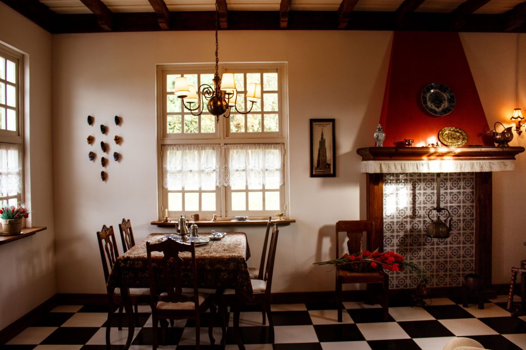 Vaga para estágio no acervo do Parque Histórico de Carambeí