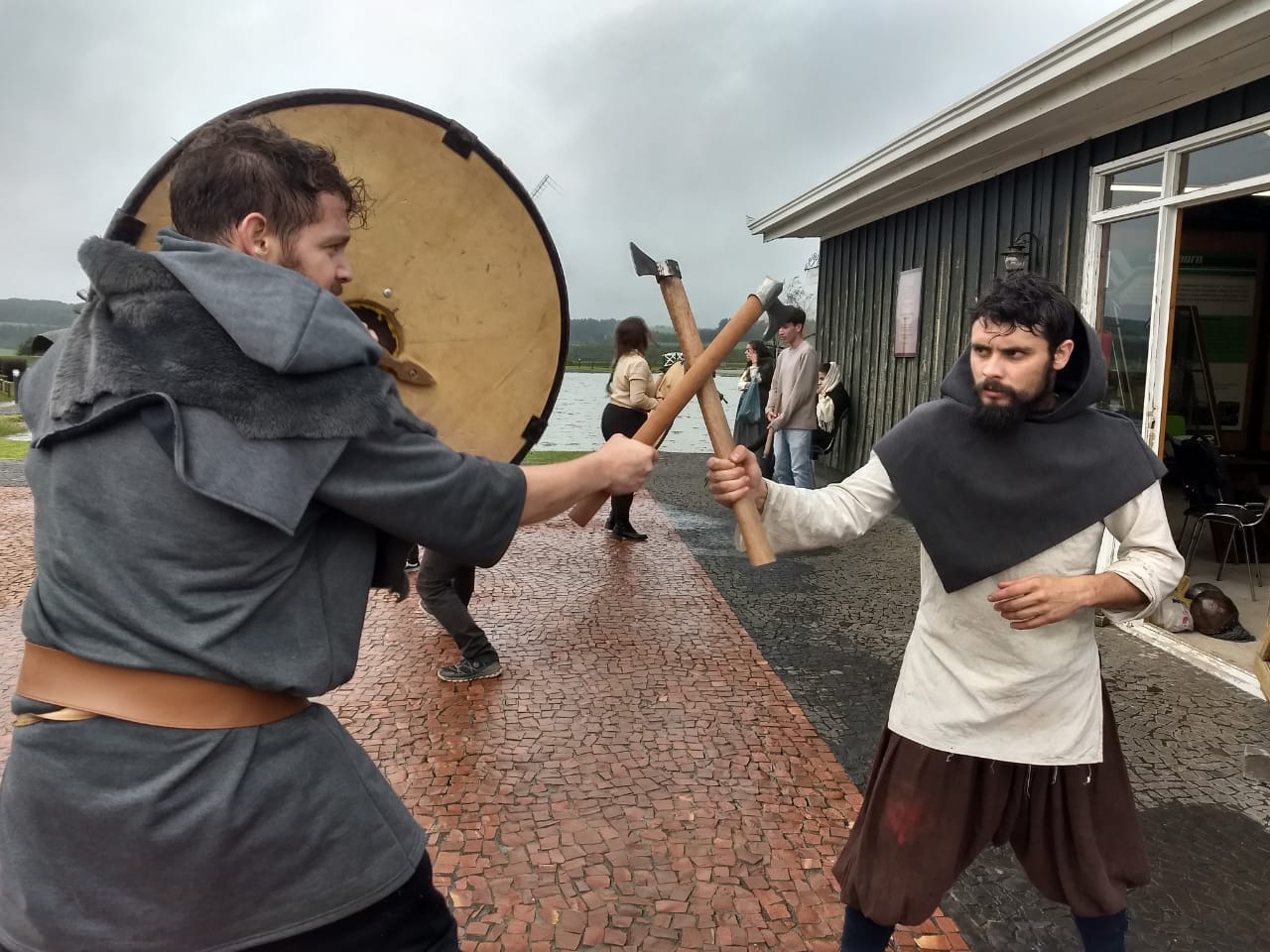 Parque Histórico ofereceu Workshop de Combate Viking
