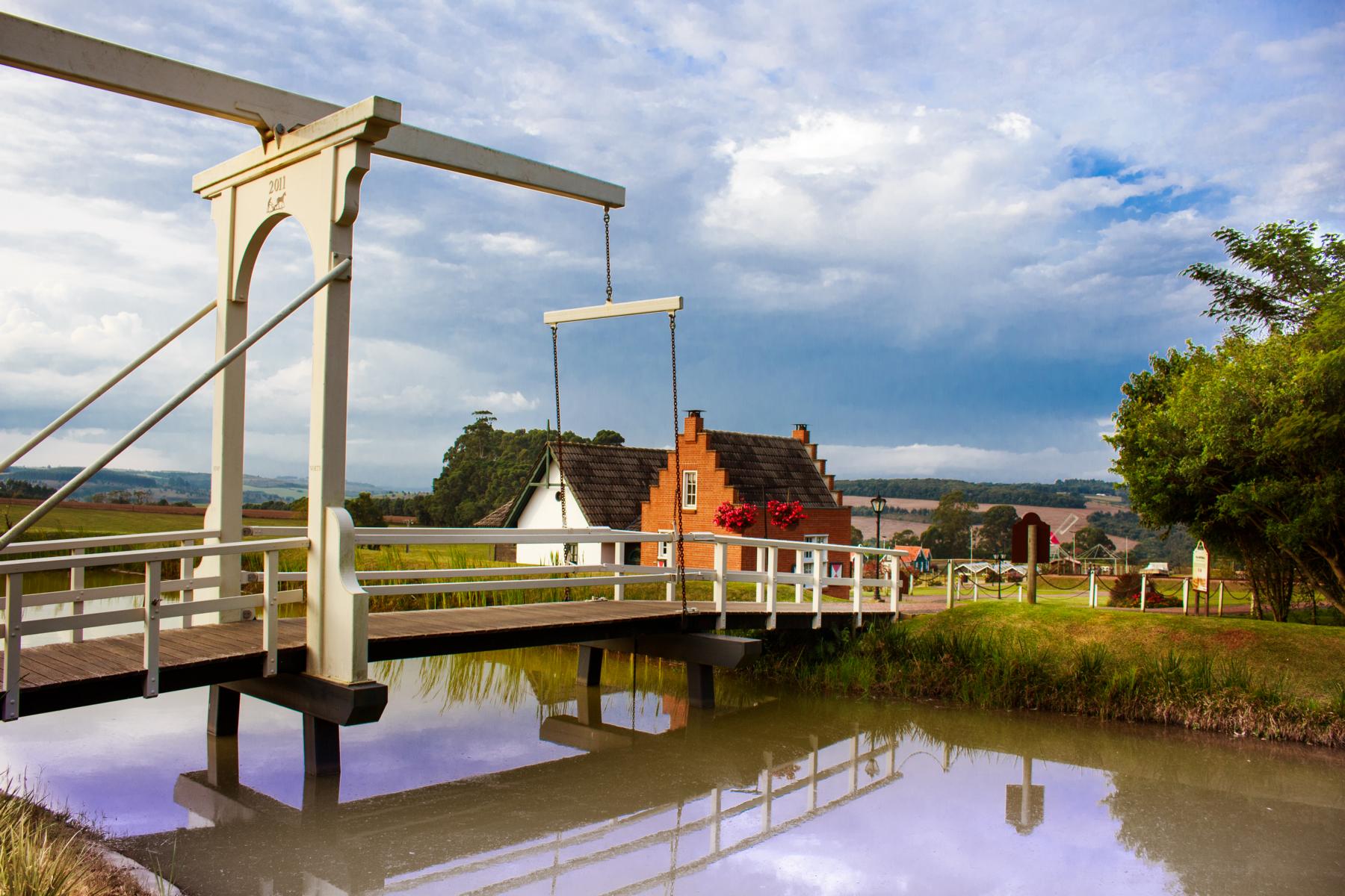 Turistas visitam Carambeí atraídos pela imigração holandesa